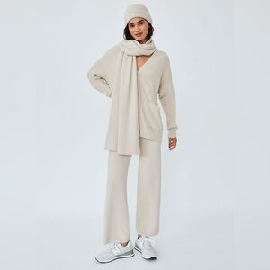 Wilfred Snowed In Scarf